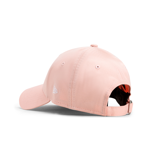 Pink best sale yankees cap