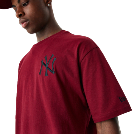 New york yankees outlet t-shirt footlocker